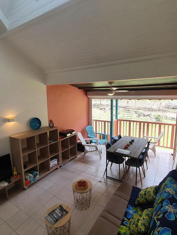 Appartement Ker-Eol Residence Canouan Sainte-Anne Avec Piscine Bagian luar foto